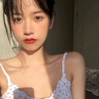 高清又温柔又淑女的女生头像(24张)