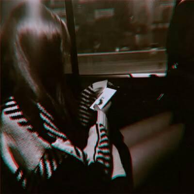 失落女生头像伤感图片(24张)