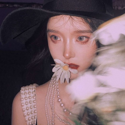 高清单人的闺蜜头像两张一组图片(22张)