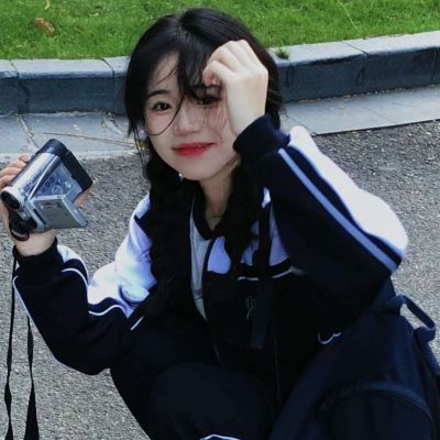 很有个性超好看的高清女生头像图片(精选24张)