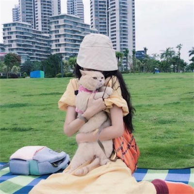 高清潮流情侣头像两张图片(24张)