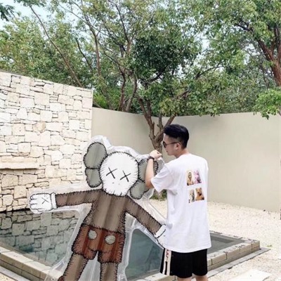 高清潮流情侣头像两张图片(24张)