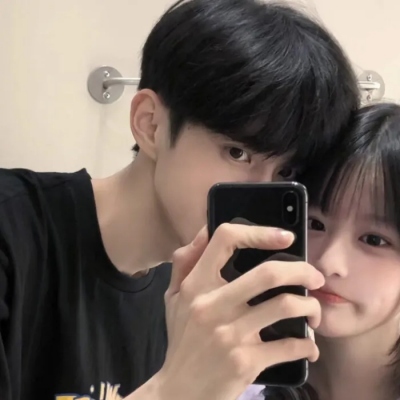 高清2023微信情侣头像(精选24张)