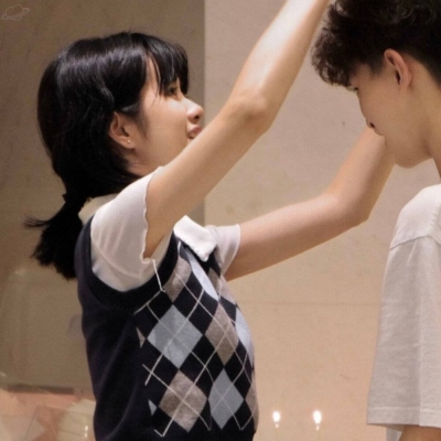 高清2023微信情侣头像(精选24张)