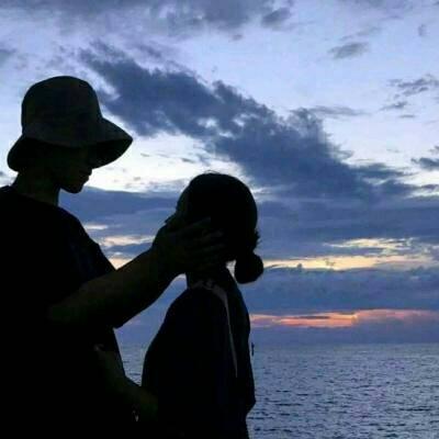 情侣头像2023最新流行高清图片(精选24张)