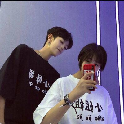 情侣头像2023最新流行高清图片(精选24张)