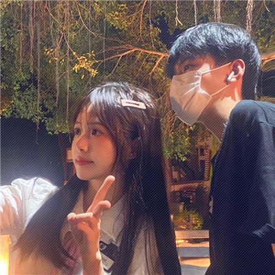 2023一左一右最潮情侣头像两张(24张)