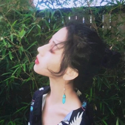 女生头像ins高级质感绿色(精选24张)