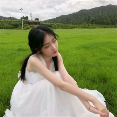 女生头像ins高级质感绿色(精选24张)