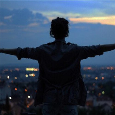 网络最火头像图片(精选18张)