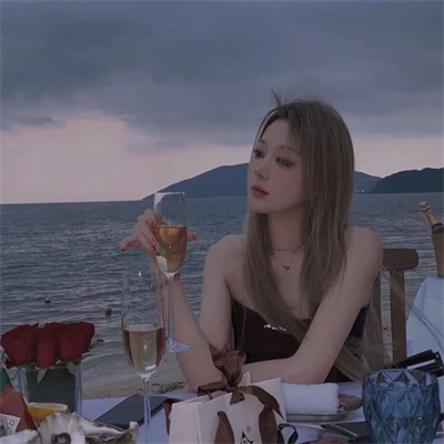 甜蜜情侣浪漫头像(24张)