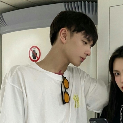 高清温柔有气质的情侣头像图片(精选30张)