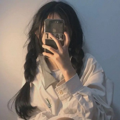 唯美高雅有诗意的微信头像图片女(24张)