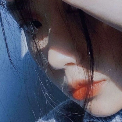 唯美诗意头像女图片(精选21张)