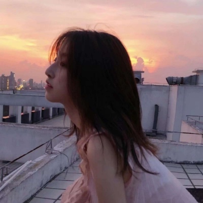 唯美诗意头像女图片(精选21张)