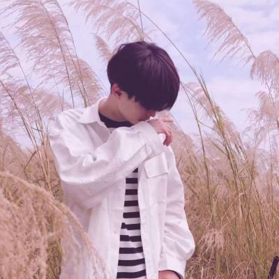 情侣头像高清无水印微博(精选18张)