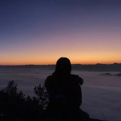 比较独特的情侣头像单人(精选24张)