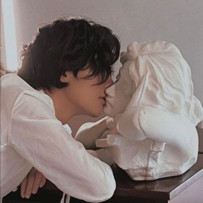 比较独特的情侣头像单人(精选24张)