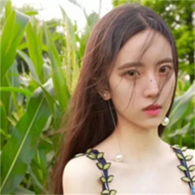 有品位的微信头像阳光女(18张)