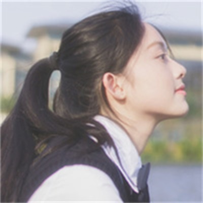 有品位的微信头像阳光女(18张)