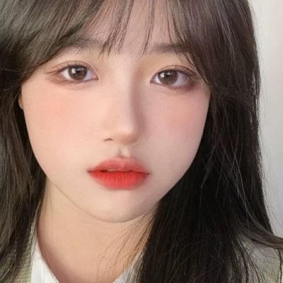 百看不厌的微信头像女生(14张)