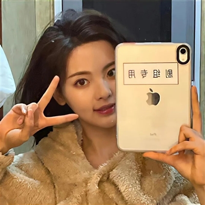 百看不厌的微信头像女生(14张)