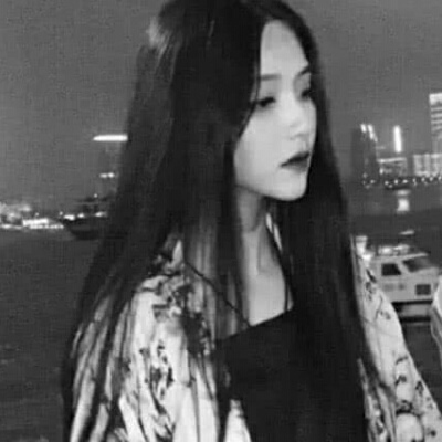 超酷超霸气的女生头像(精选24张)