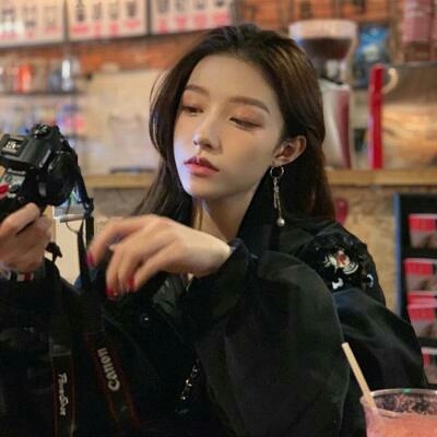 超酷超霸气的女生头像(精选24张)