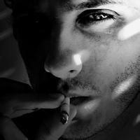 一个人孤独抽烟的头像(精选18张)