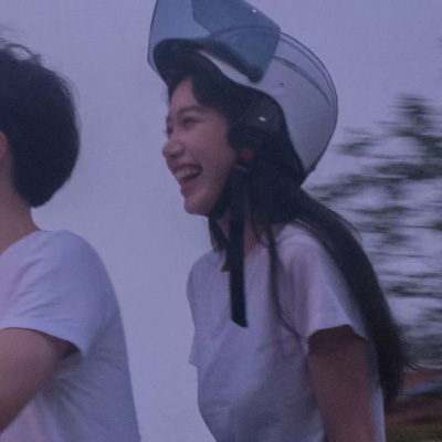 一左一右创意情侣头像(精选22张)