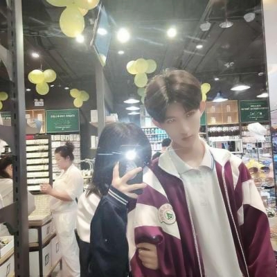 今年新款情侣头像(精选24张)