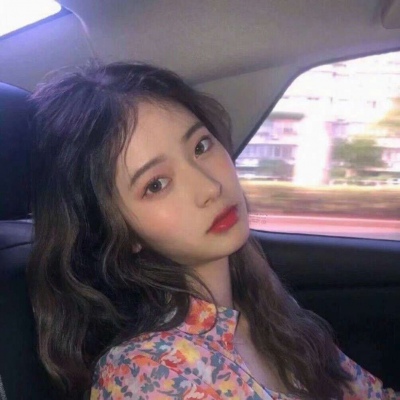 碎花图片小清新女生头像(精选18张)