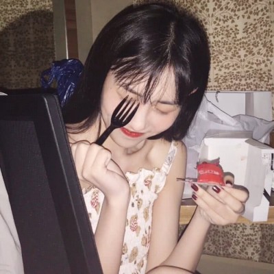 微信女生的高清头像(精选24张)