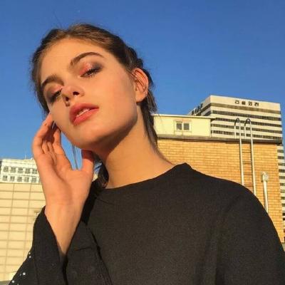 超级好看的欧美女头像(24张)