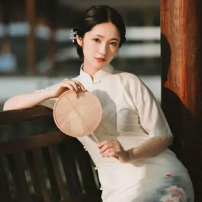 复古风旗袍头像(精选16张)