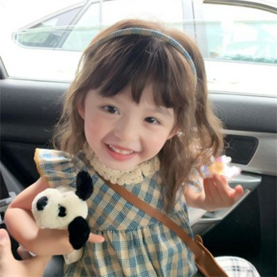 网红萌娃小女孩的头像(精选24张)