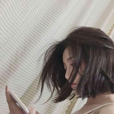 女头伤感孤独高清头像(精选24张)