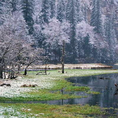 最吉利的山水微信头像(24张)