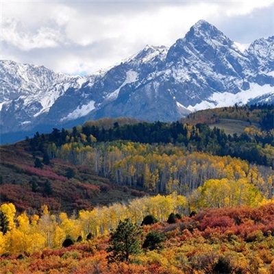 最吉利的山水微信头像(24张)