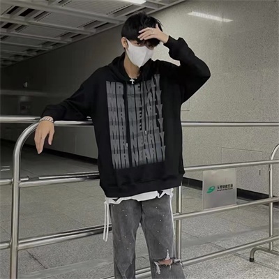 不易察觉情侣头像(24张)