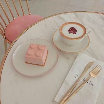 超好看黑暗系女生头像(精选12张)