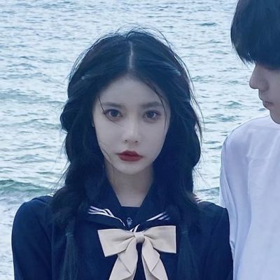 一左一右创意情侣头像(24张)