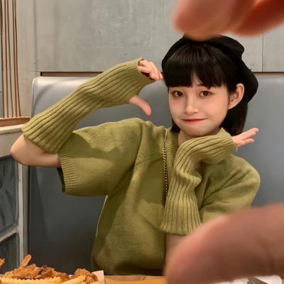 一左一右创意情侣头像(精选24张)