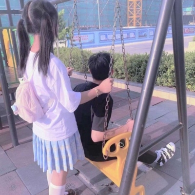 很难看出是情侣头像(24张)