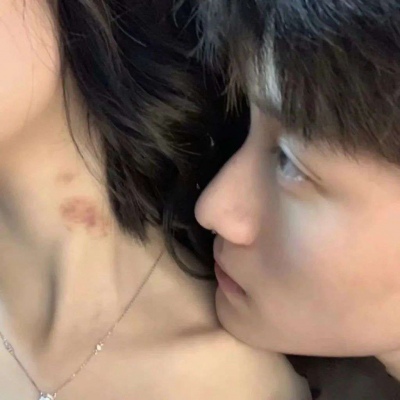 表达自己恋爱的微信头像(18张)