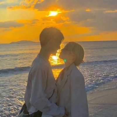 高清情侣亲密头像(精选14张)