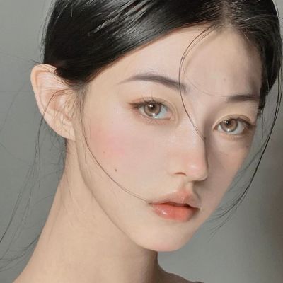 高清霸气最酷的2023女生头像图片(28张)