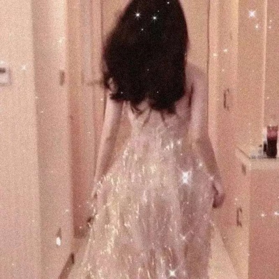 仙气飘飘的女生背影头像(精选22张)