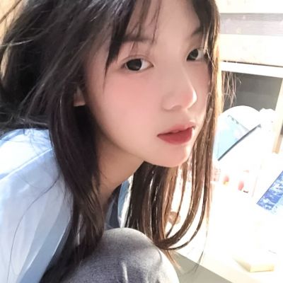 高冷清纯美女头像(精选24张)