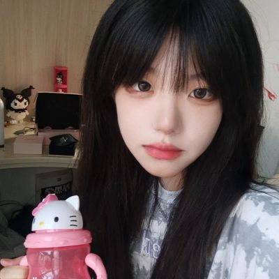 高冷清纯美女头像(精选24张)